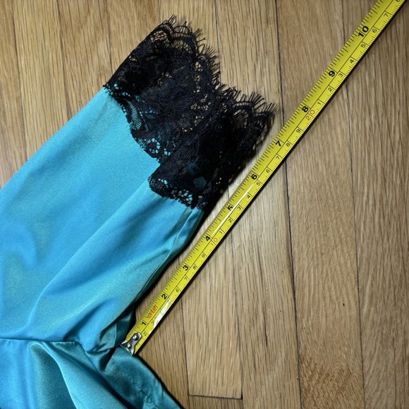 Vintage Y2K Silk & Lace Top M  Turquoise 3/4 Sleeve V-Neck Coquette FairyCore - Picture 11 of 11